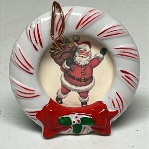 Avon Holiday Wreath Photo Frame Vintage